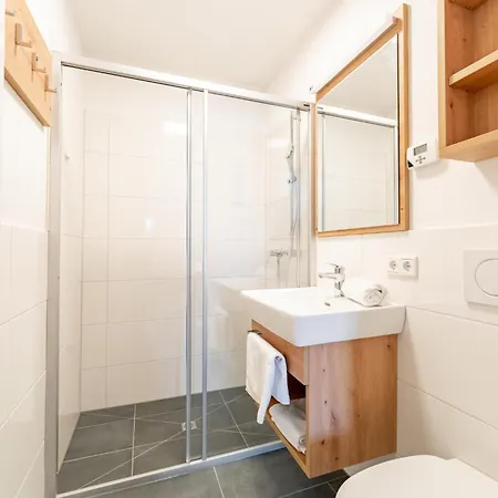 Appartement Falken 5